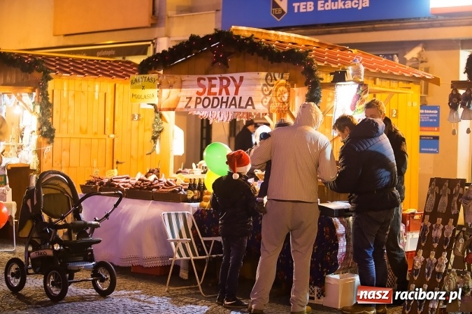 Zdjęcie w galerii na portalu naszraciborz.pl: Moc atrakcji na raciborskim Rynku wiadomości z regionu