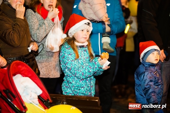 Zdjęcie w galerii na portalu naszraciborz.pl: Moc atrakcji na raciborskim Rynku wiadomości z regionu