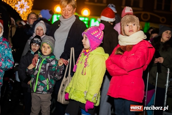 Zdjęcie w galerii na portalu naszraciborz.pl: Moc atrakcji na raciborskim Rynku wiadomości z regionu