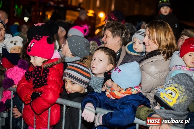 Zdjęcie w galerii na portalu naszraciborz.pl: Moc atrakcji na raciborskim Rynku wiadomości z regionu