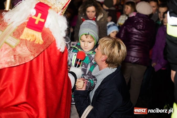 Zdjęcie w galerii na portalu naszraciborz.pl: Moc atrakcji na raciborskim Rynku wiadomości z regionu