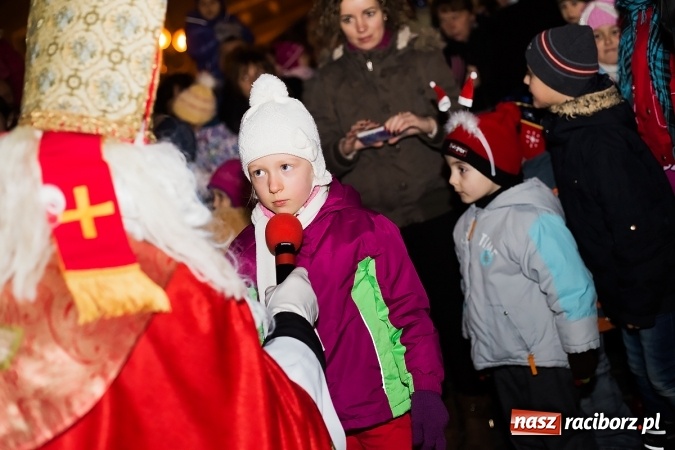 Zdjęcie w galerii na portalu naszraciborz.pl: Moc atrakcji na raciborskim Rynku wiadomości z regionu