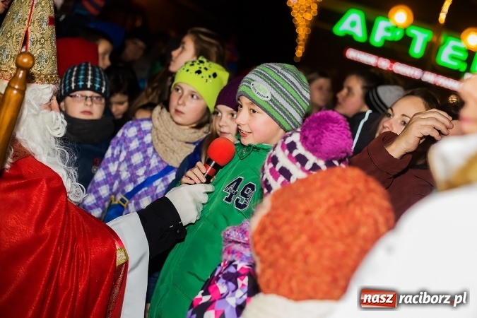 Zdjęcie w galerii na portalu naszraciborz.pl: Moc atrakcji na raciborskim Rynku wiadomości z regionu
