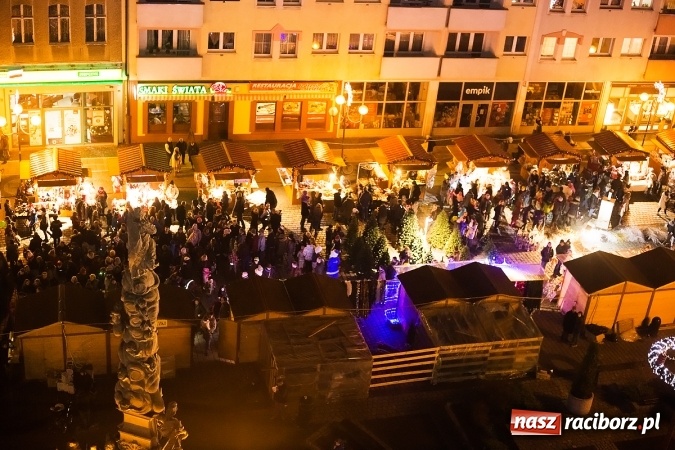 Zdjęcie w galerii na portalu naszraciborz.pl: Moc atrakcji na raciborskim Rynku wiadomości z regionu