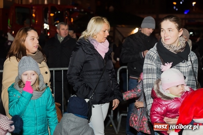 Zdjęcie w galerii na portalu naszraciborz.pl: Moc atrakcji na raciborskim Rynku wiadomości z regionu