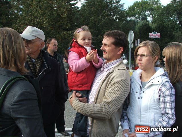 Zdjęcie w galerii na portalu naszraciborz.pl: Chichot historii w Chałupkach wiadomości z regionu