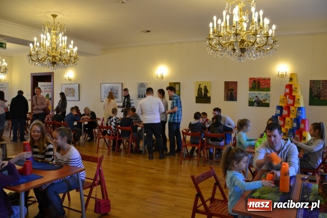 Zdjęcie w galerii na portalu naszraciborz.pl: Mikołajkowy Turniej Gier Planszowych na zamku za nami wiadomości z regionu
