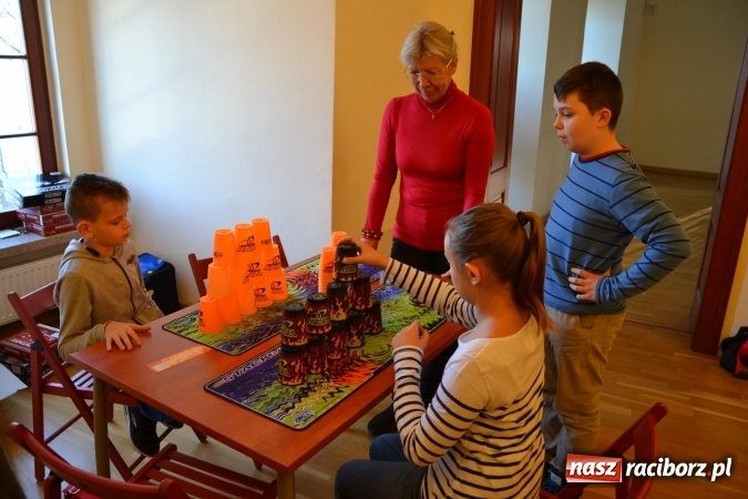 Zdjęcie w galerii na portalu naszraciborz.pl: Mikołajkowy Turniej Gier Planszowych na zamku za nami wiadomości z regionu