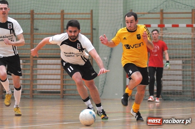 Zdjęcie w galerii na portalu naszraciborz.pl: Marek & Dariusz i Harpagany wygrywają w pierwszej lidze wiadomości z regionu