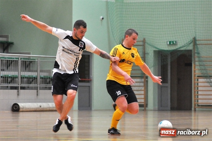 Zdjęcie w galerii na portalu naszraciborz.pl: Marek & Dariusz i Harpagany wygrywają w pierwszej lidze wiadomości z regionu