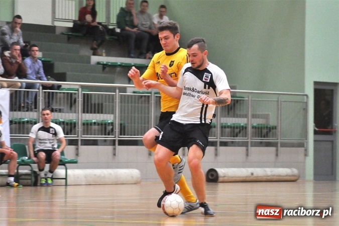 Zdjęcie w galerii na portalu naszraciborz.pl: Marek & Dariusz i Harpagany wygrywają w pierwszej lidze wiadomości z regionu