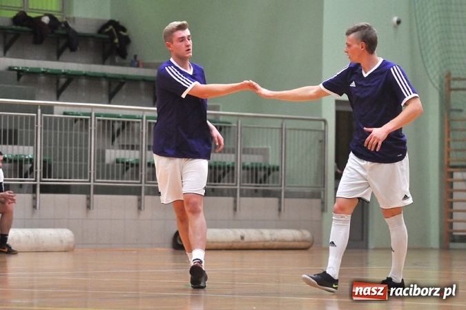 Zdjęcie w galerii na portalu naszraciborz.pl: Marek & Dariusz i Harpagany wygrywają w pierwszej lidze wiadomości z regionu