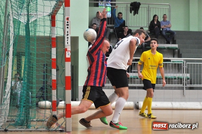 Zdjęcie w galerii na portalu naszraciborz.pl: Marek & Dariusz i Harpagany wygrywają w pierwszej lidze wiadomości z regionu