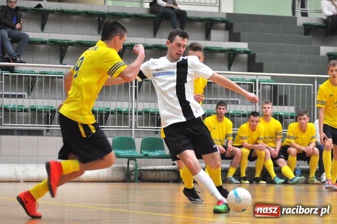 Zdjęcie w galerii na portalu naszraciborz.pl: Marek & Dariusz i Harpagany wygrywają w pierwszej lidze wiadomości z regionu