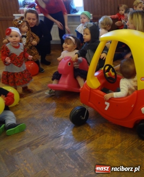 Zdjęcie w galerii na portalu naszraciborz.pl: Co tam słychać w Fiku-Miku wiadomości z regionu