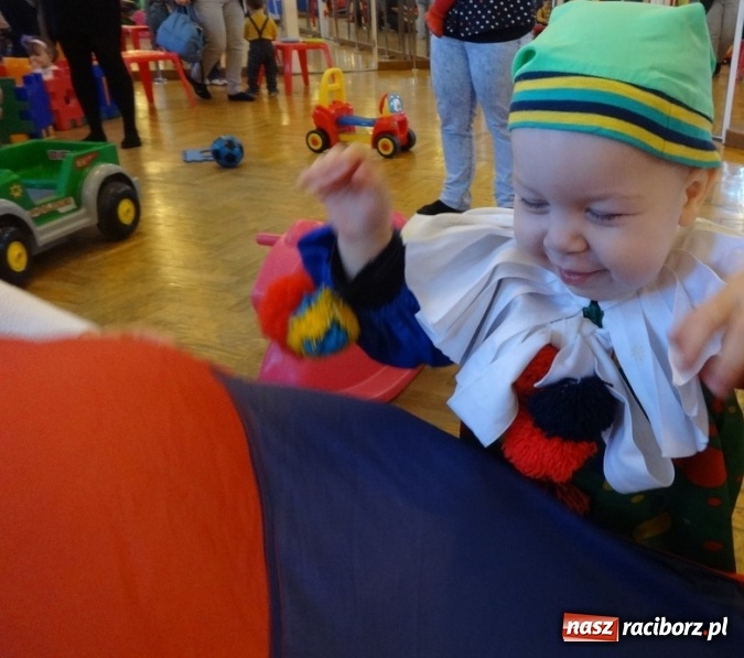 Zdjęcie w galerii na portalu naszraciborz.pl: Co tam słychać w Fiku-Miku wiadomości z regionu