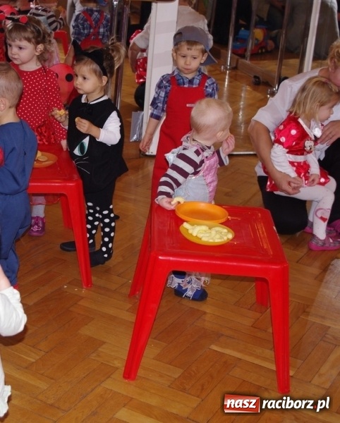 Zdjęcie w galerii na portalu naszraciborz.pl: Co tam słychać w Fiku-Miku wiadomości z regionu