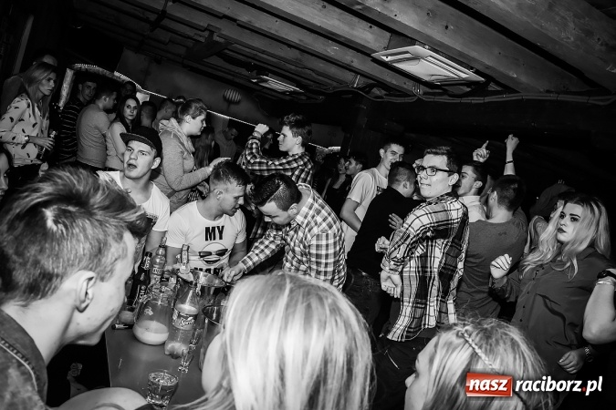 Zdjęcie w galerii na portalu naszraciborz.pl: Mikołajki w After Dark Brooklyn wiadomości z regionu