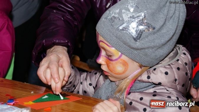Zdjęcie w galerii na portalu naszraciborz.pl: Mikołajkowa zabawa z biblioteką  wiadomości z regionu