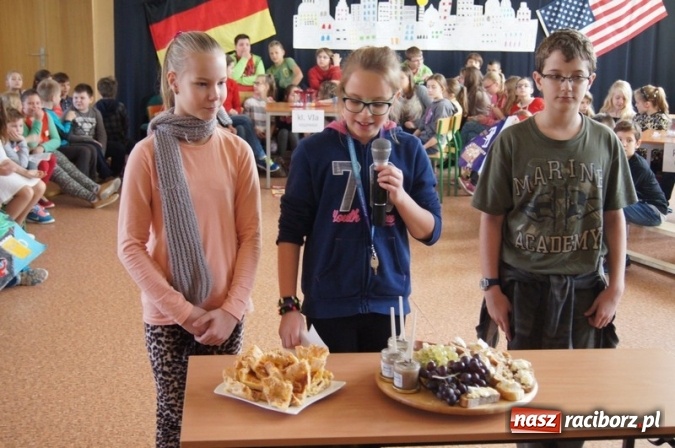 Zdjęcie w galerii na portalu naszraciborz.pl: SP 4: O językach od kuchni wiadomości z regionu