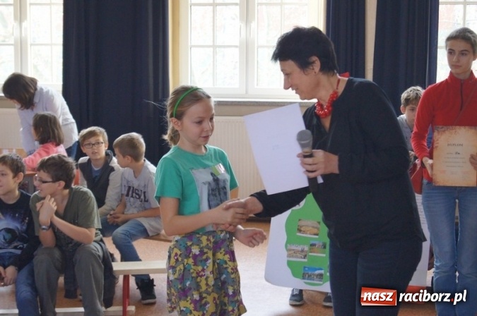 Zdjęcie w galerii na portalu naszraciborz.pl: SP 4: O językach od kuchni wiadomości z regionu