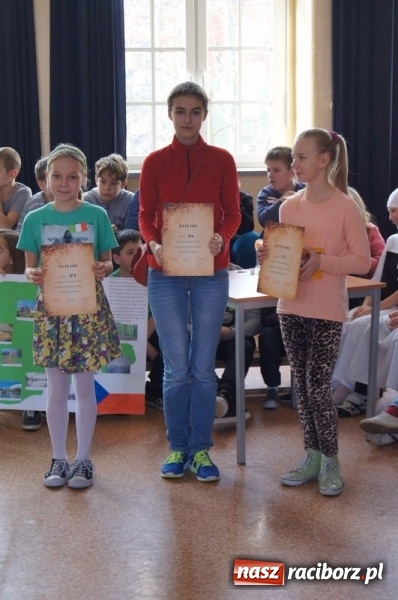 Zdjęcie w galerii na portalu naszraciborz.pl: SP 4: O językach od kuchni wiadomości z regionu