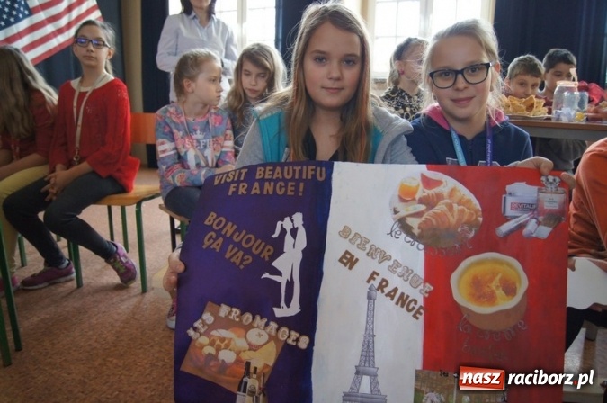 Zdjęcie w galerii na portalu naszraciborz.pl: SP 4: O językach od kuchni wiadomości z regionu