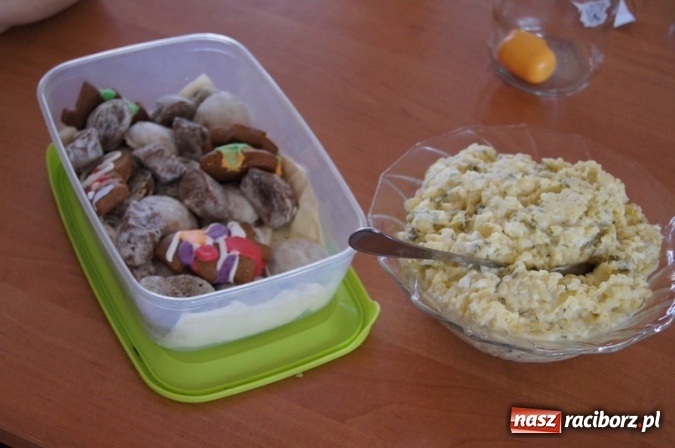 Zdjęcie w galerii na portalu naszraciborz.pl: SP 4: O językach od kuchni wiadomości z regionu