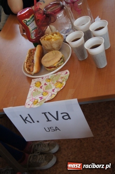 Zdjęcie w galerii na portalu naszraciborz.pl: SP 4: O językach od kuchni wiadomości z regionu