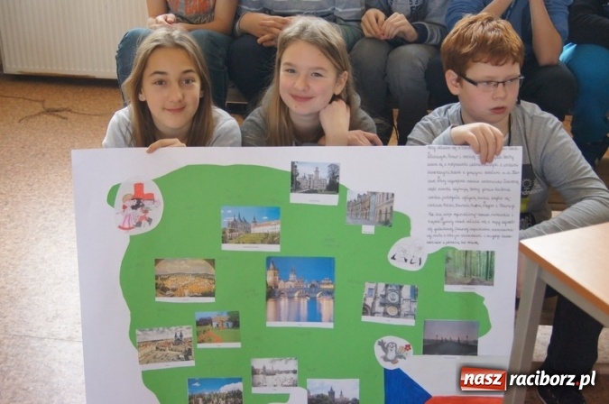 Zdjęcie w galerii na portalu naszraciborz.pl: SP 4: O językach od kuchni wiadomości z regionu