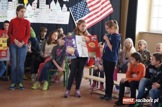 Zdjęcie w galerii na portalu naszraciborz.pl: SP 4: O językach od kuchni wiadomości z regionu