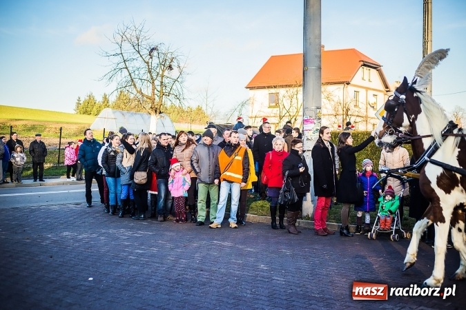 Zdjęcie w galerii na portalu naszraciborz.pl: Procesja konna ku czci św. Mikołaja w Krzanowicach wiadomości z regionu