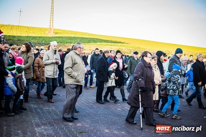 Zdjęcie w galerii na portalu naszraciborz.pl: Procesja konna ku czci św. Mikołaja w Krzanowicach wiadomości z regionu