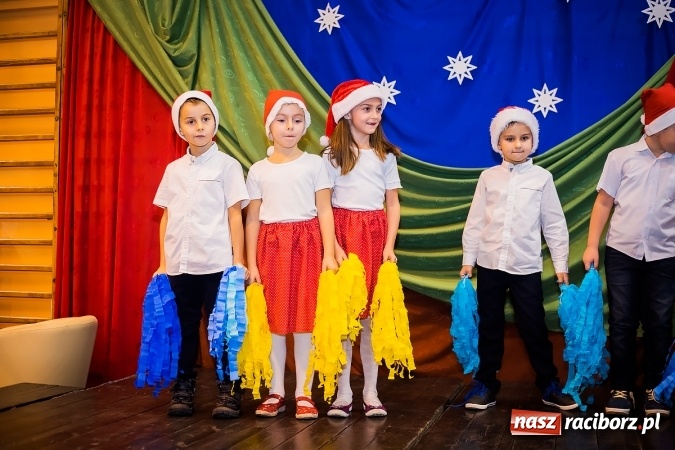 Zdjęcie w galerii na portalu naszraciborz.pl: Kiermasz Świąteczny w Krzanowicach wiadomości z regionu