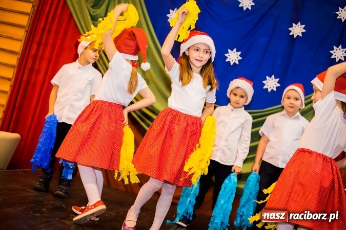 Zdjęcie w galerii na portalu naszraciborz.pl: Kiermasz Świąteczny w Krzanowicach wiadomości z regionu