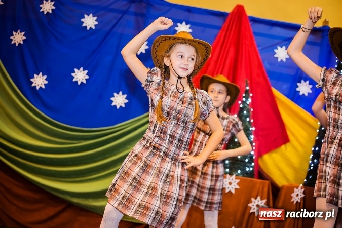 Zdjęcie w galerii na portalu naszraciborz.pl: Kiermasz Świąteczny w Krzanowicach wiadomości z regionu