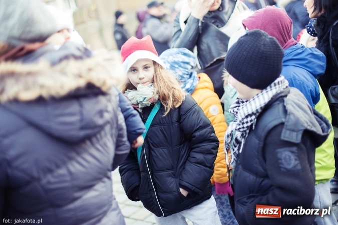 Zdjęcie w galerii na portalu naszraciborz.pl: Wielki finał Bożonarodzeniowego Jarmarku za nami, czyli bigos dla każdego wiadomości z regionu