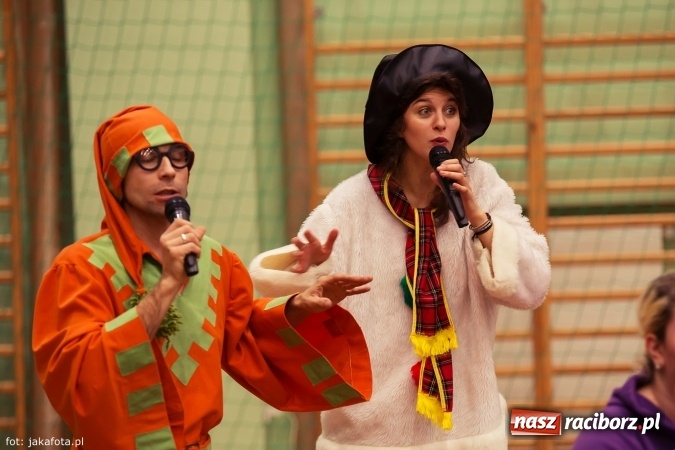 Zdjęcie w galerii na portalu naszraciborz.pl: Spotkanie z Mikołajem w Arenie Rafako wiadomości z regionu