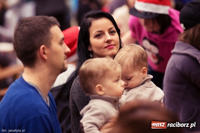 Zdjęcie w galerii na portalu naszraciborz.pl: Spotkanie z Mikołajem w Arenie Rafako wiadomości z regionu