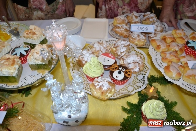 Zdjęcie w galerii na portalu naszraciborz.pl: W Tworkowie zapachniało świętami wiadomości z regionu