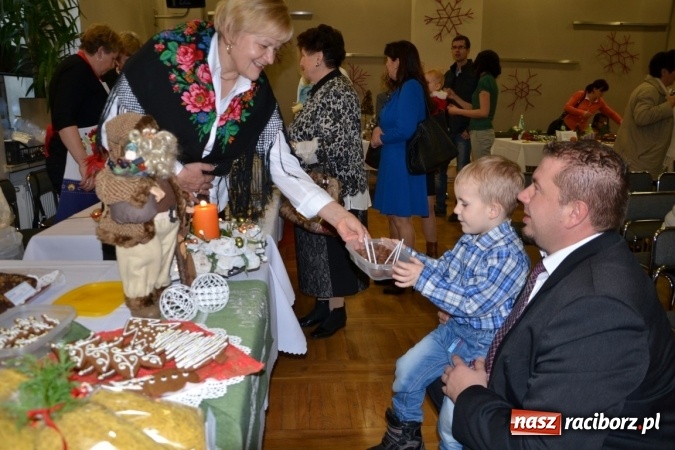 Zdjęcie w galerii na portalu naszraciborz.pl: W Tworkowie zapachniało świętami wiadomości z regionu