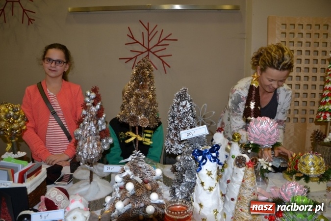 Zdjęcie w galerii na portalu naszraciborz.pl: W Tworkowie zapachniało świętami wiadomości z regionu