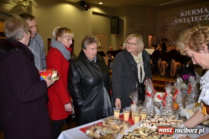 Zdjęcie w galerii na portalu naszraciborz.pl: W Tworkowie zapachniało świętami wiadomości z regionu