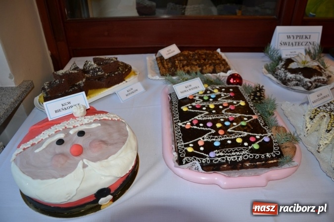 Zdjęcie w galerii na portalu naszraciborz.pl: W Tworkowie zapachniało świętami wiadomości z regionu