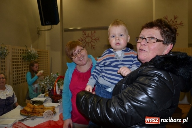 Zdjęcie w galerii na portalu naszraciborz.pl: W Tworkowie zapachniało świętami wiadomości z regionu