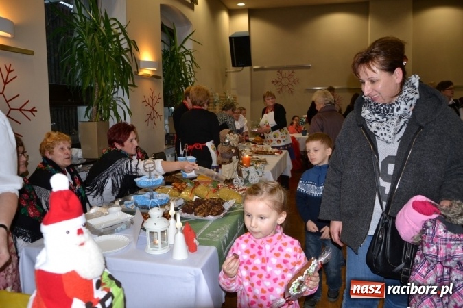 Zdjęcie w galerii na portalu naszraciborz.pl: W Tworkowie zapachniało świętami wiadomości z regionu
