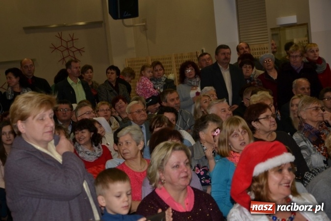 Zdjęcie w galerii na portalu naszraciborz.pl: W Tworkowie zapachniało świętami wiadomości z regionu