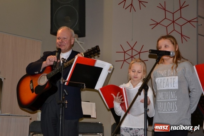 Zdjęcie w galerii na portalu naszraciborz.pl: W Tworkowie zapachniało świętami wiadomości z regionu