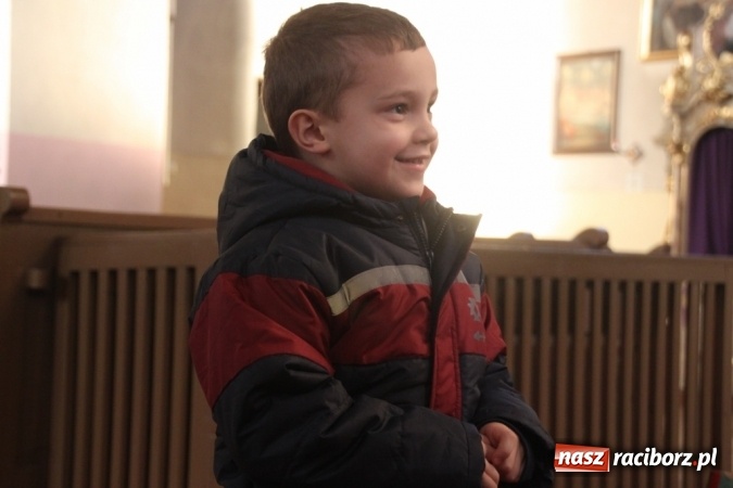 Zdjęcie w galerii na portalu naszraciborz.pl: Św. Mikołaj w farskich ogrodach wiadomości z regionu