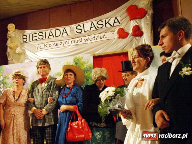 Zdjęcie w galerii na portalu naszraciborz.pl: Kabaretowe show w Tworkowie wiadomości z regionu